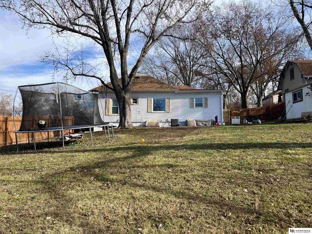 714 S 10th Street, Plattsmouth, NE 68048