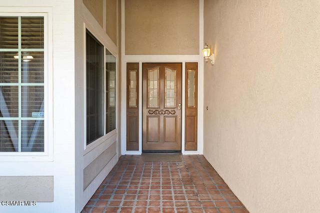 29930 Eastvale Court, Agoura Hills, CA 91301