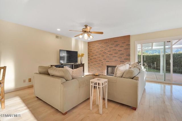 29930 Eastvale Court, Agoura Hills, CA 91301