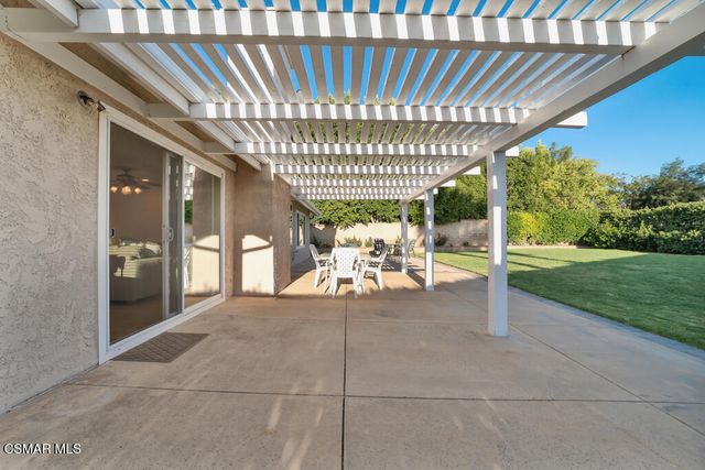 29930 Eastvale Court, Agoura Hills, CA 91301