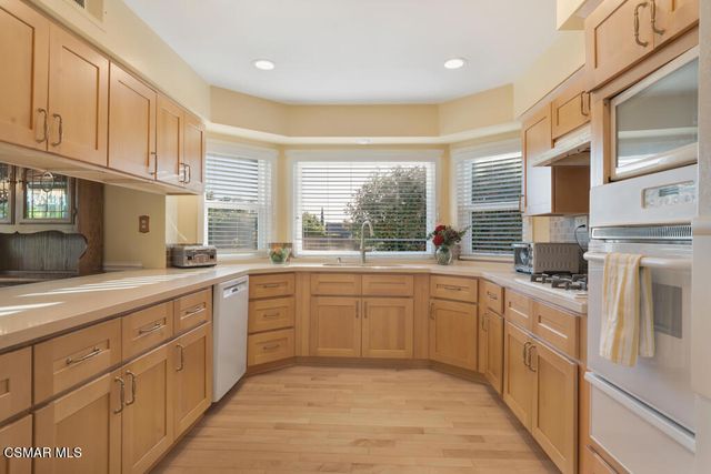 29930 Eastvale Court, Agoura Hills, CA 91301