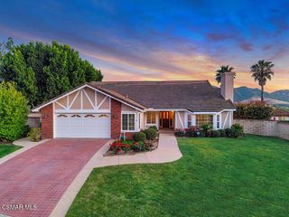 29930 Eastvale Court, Agoura Hills, CA 91301