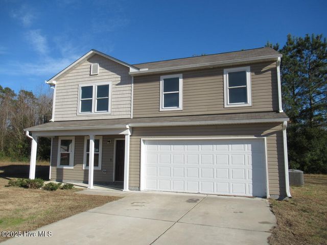 2100 Deerwood Lane, Kinston, NC 28504