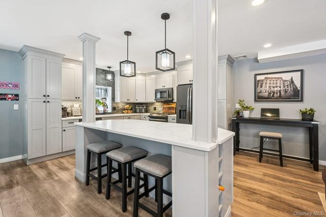 184 Quaker Street, Wallkill, NY 12589