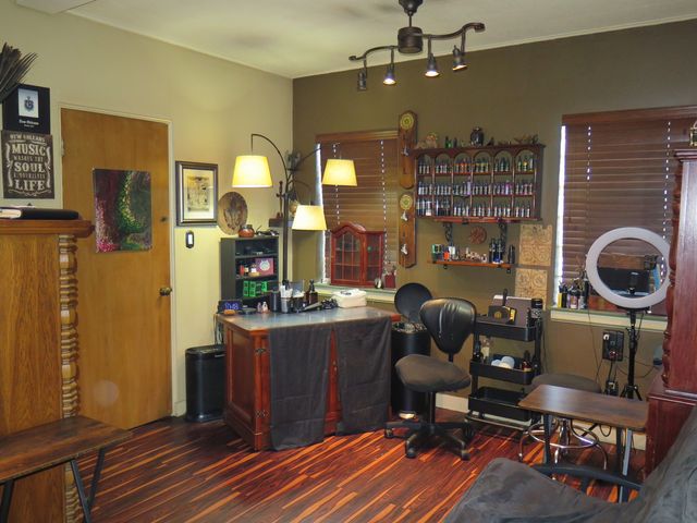 6027 W Addison Street, Chicago, IL 60634