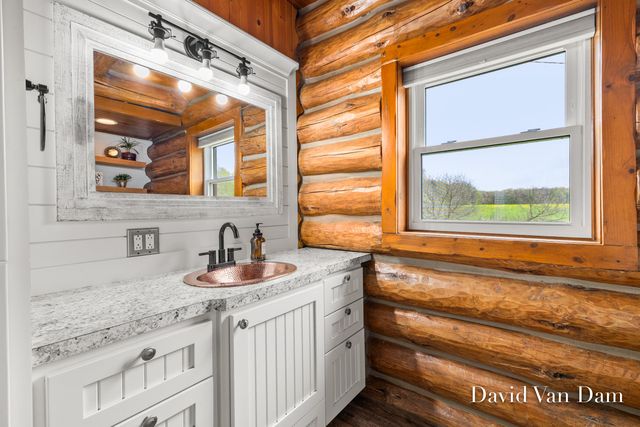 1881 N Norris Road, Yankee Springs Twp, MI 49333
