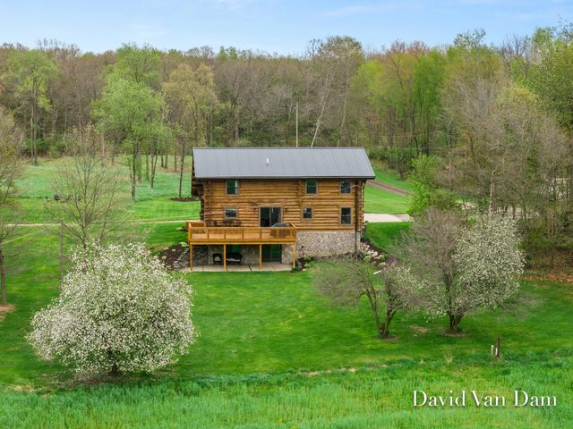 1881 N Norris Road, Yankee Springs Twp, MI 49333