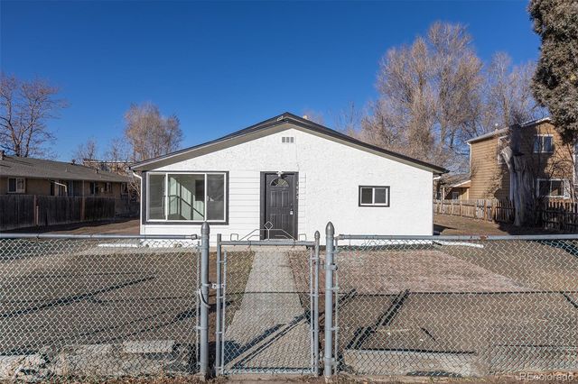 1435 Jay Street, Lakewood, CO 80214