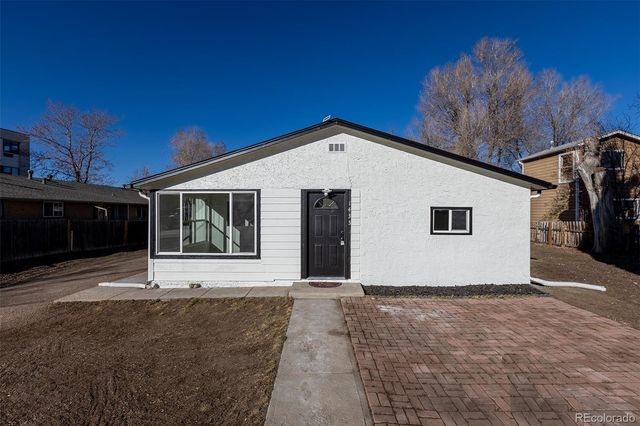 1435 Jay Street, Lakewood, CO 80214