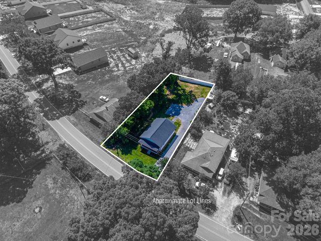 733 S Grove Street Extension, Lincolnton, NC 28092