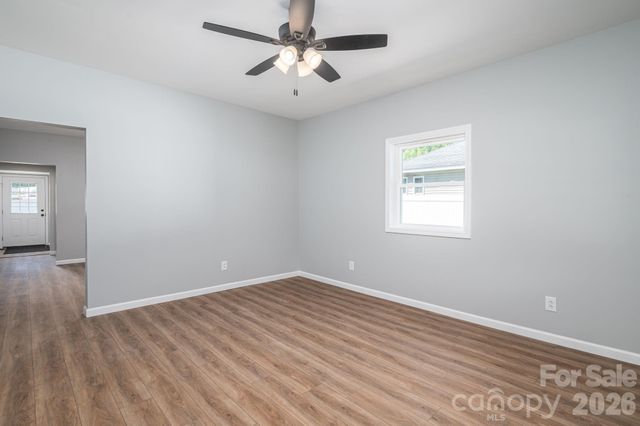 733 S Grove Street Extension, Lincolnton, NC 28092