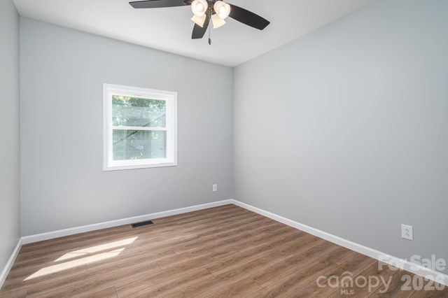 733 S Grove Street Extension, Lincolnton, NC 28092