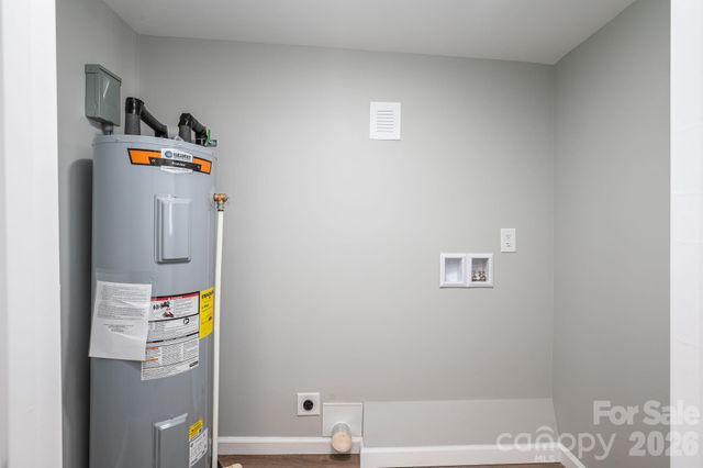 733 S Grove Street Extension, Lincolnton, NC 28092