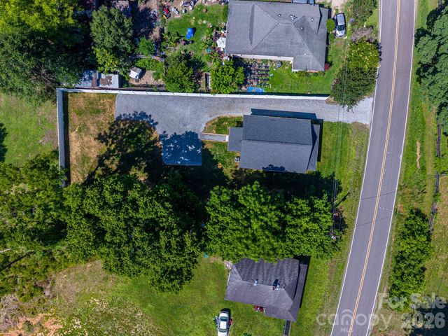 733 S Grove Street Extension, Lincolnton, NC 28092