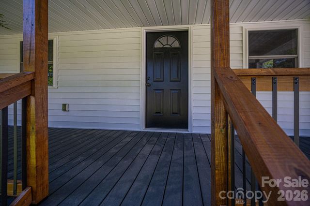 733 S Grove Street Extension, Lincolnton, NC 28092