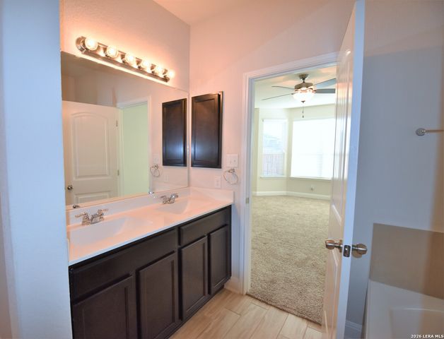 6066 AKIN CIRCLE, San Antonio, TX 78261