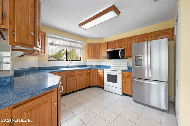 8121 MORRISTOWN Trail, Jacksonville, FL 32244