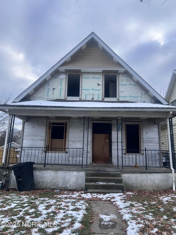 1401 Foster Avenue, Toledo, OH 43606