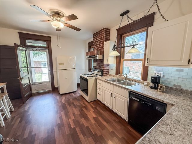 1603 Avery Street, Parkersburg, WV 26101