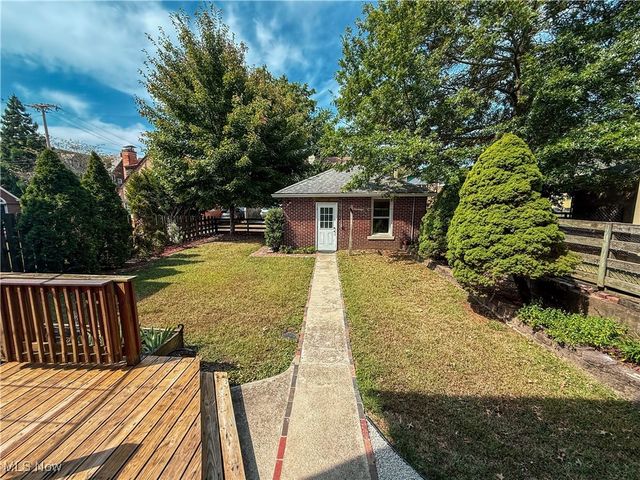 1603 Avery Street, Parkersburg, WV 26101