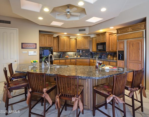 25550 N WRANGLER Road, Scottsdale, AZ 85255