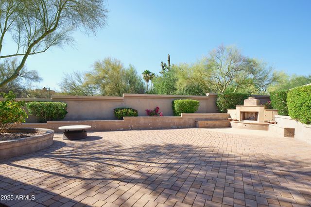25550 N WRANGLER Road, Scottsdale, AZ 85255
