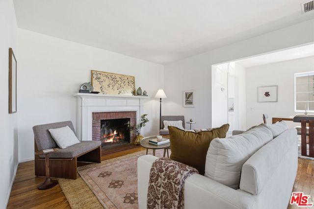 793 Figueroa Drive, Altadena, CA 91001