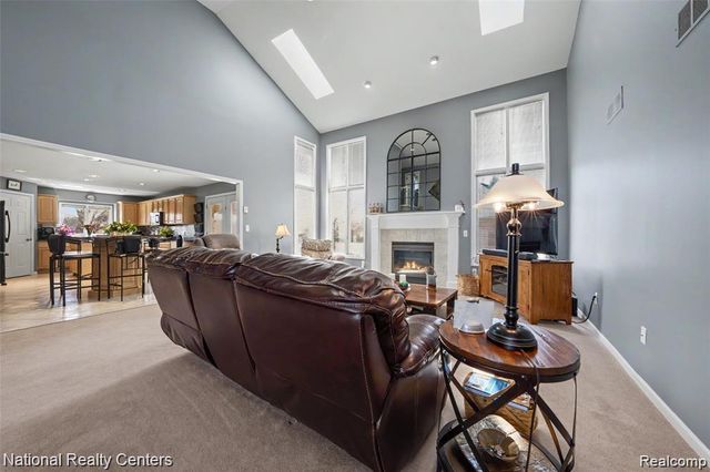 56175 Saint Andrews Drive, Macomb, MI 48042