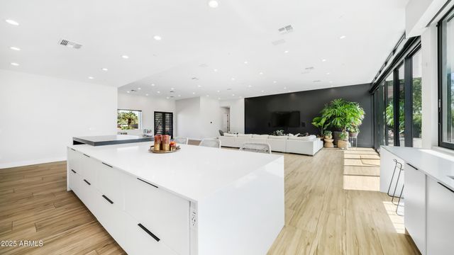7417 E Paradise Drive, Scottsdale, AZ 85260