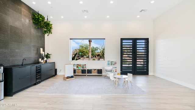 7417 E Paradise Drive, Scottsdale, AZ 85260