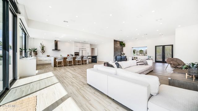 7417 E Paradise Drive, Scottsdale, AZ 85260