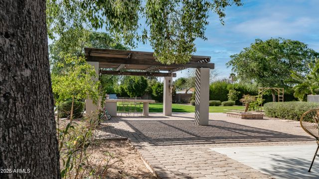 7417 E Paradise Drive, Scottsdale, AZ 85260