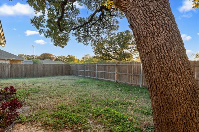 250 Old Waco Road, Gatesville, TX 76528