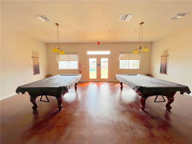 32 Augusta Circle, Aransas Pass, TX 78336