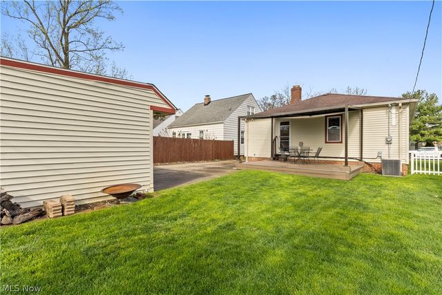 6394 Westminster Drive, Parma, OH 44129