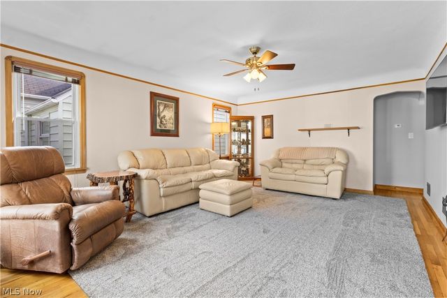 6394 Westminster Drive, Parma, OH 44129