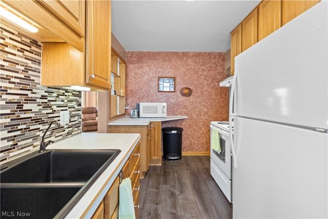 6394 Westminster Drive, Parma, OH 44129