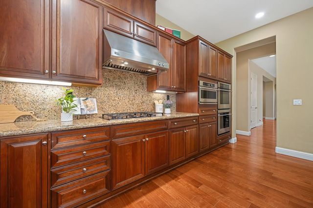 2285 Beckett Dr, El Dorado Hills, CA 95762
