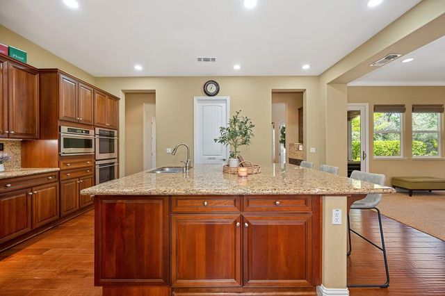 2285 Beckett Dr, El Dorado Hills, CA 95762