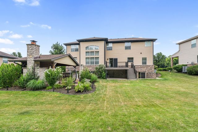 17933 S Beechwood Court, Lockport, IL 60441