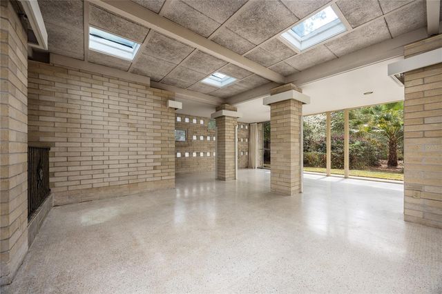 2010 NW 32ND TERRACE, Gainesville, FL 32605