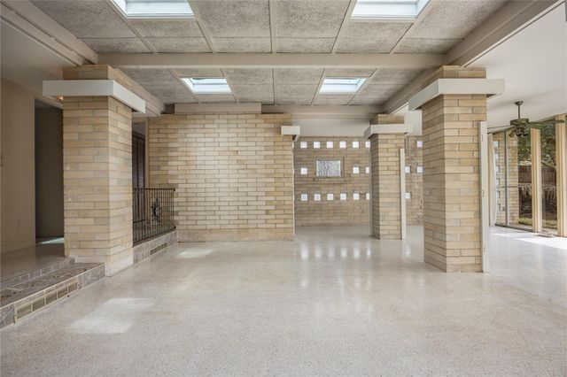 2010 NW 32ND TERRACE, Gainesville, FL 32605