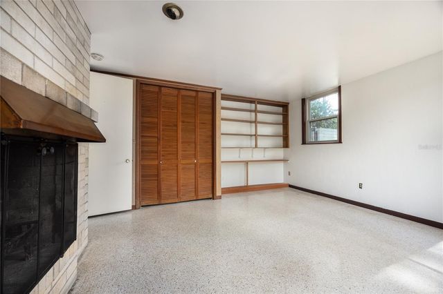 2010 NW 32ND TERRACE, Gainesville, FL 32605