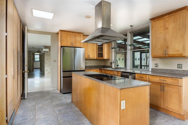 2010 NW 32ND TERRACE, Gainesville, FL 32605