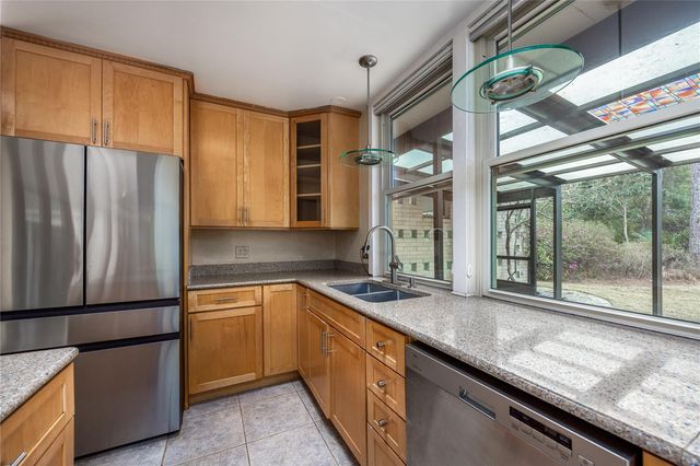 2010 NW 32ND TERRACE, Gainesville, FL 32605