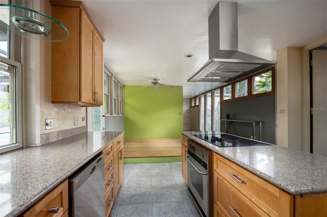 2010 NW 32ND TERRACE, Gainesville, FL 32605