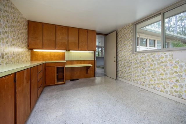 2010 NW 32ND TERRACE, Gainesville, FL 32605