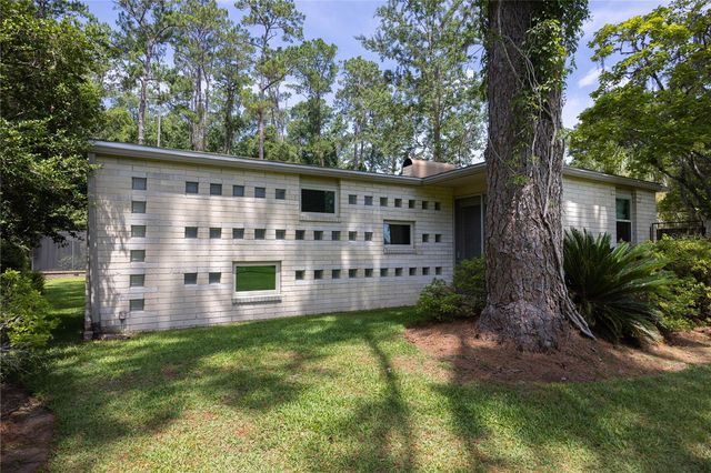 2010 NW 32ND TERRACE, Gainesville, FL 32605