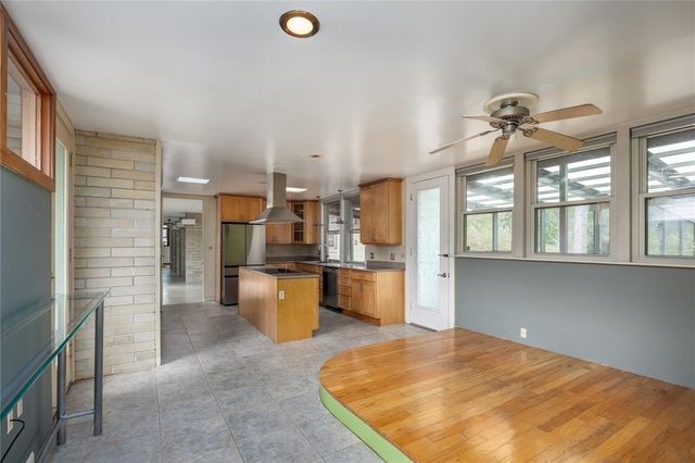 2010 NW 32ND TERRACE, Gainesville, FL 32605