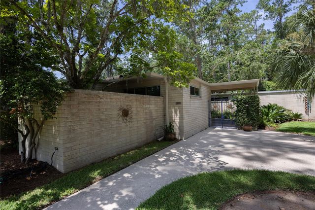 2010 NW 32ND TERRACE, Gainesville, FL 32605